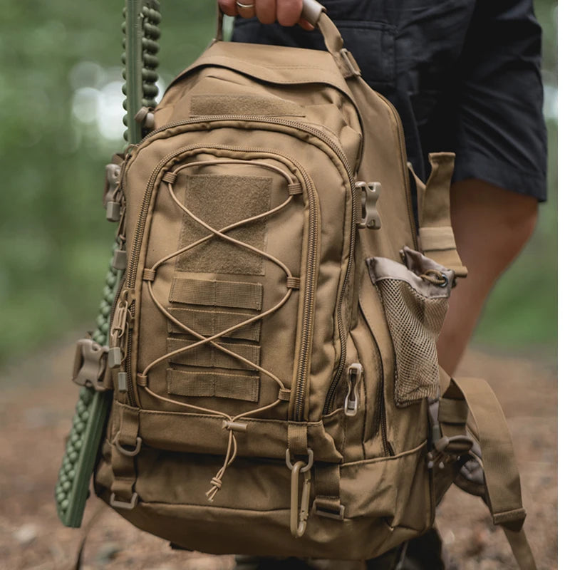 Men's Outdoor Large Capacity Backpack