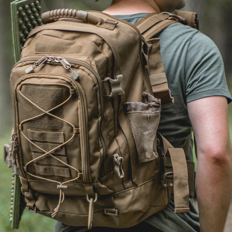 Men's Outdoor Large Capacity Backpack