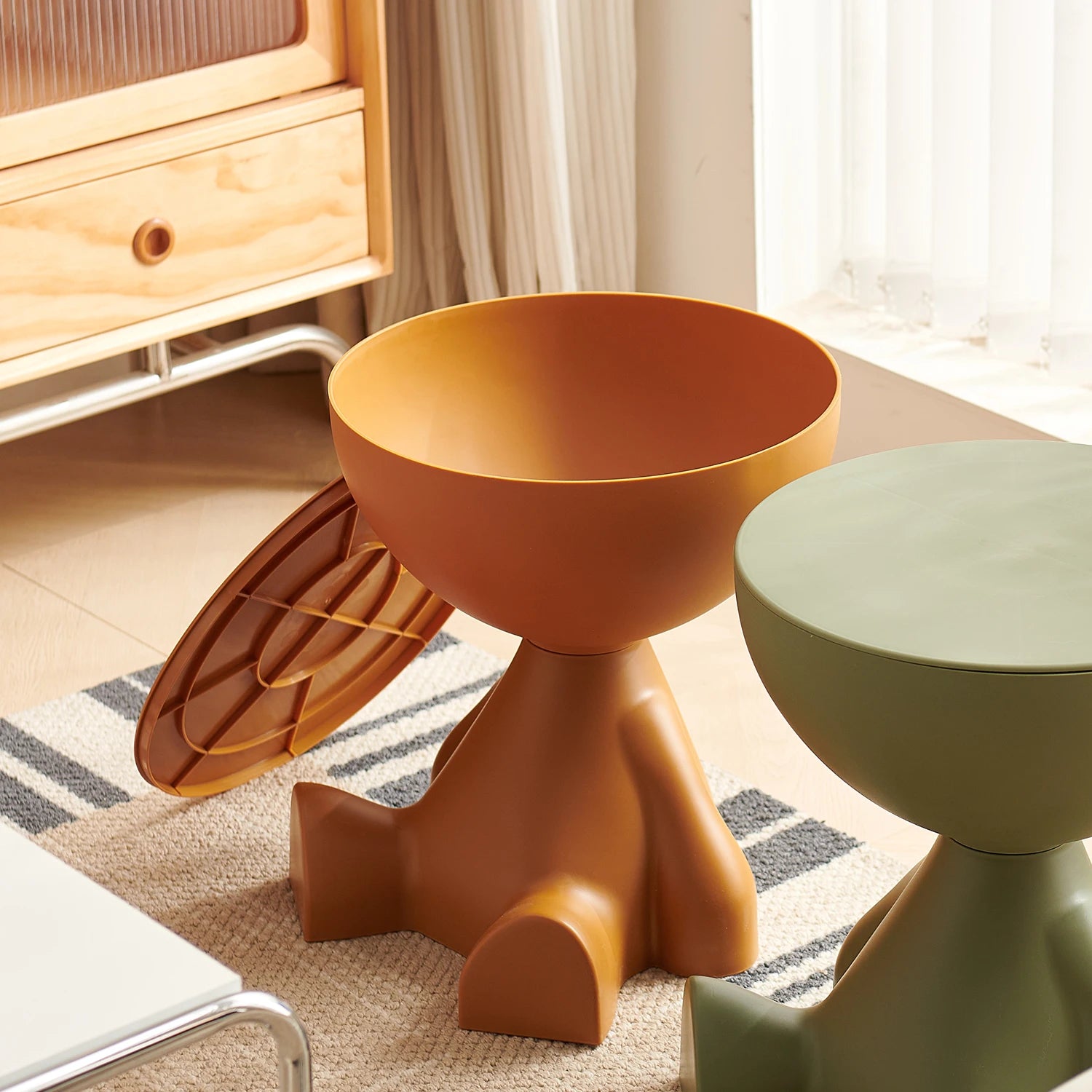 Small Round Multi-Use Coffee Table with Lift Off Top.