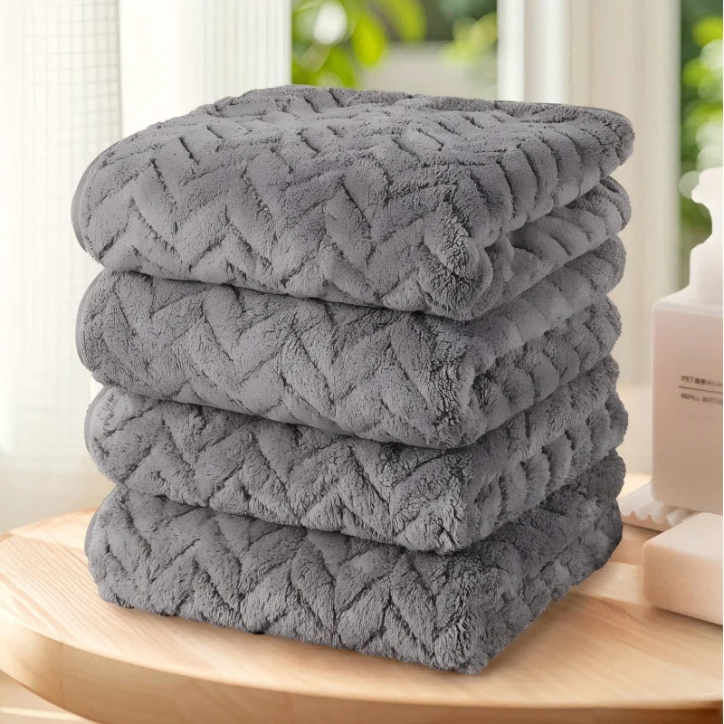 Solid Color 4-Piece Soft Highly Absorbent Towel Set.