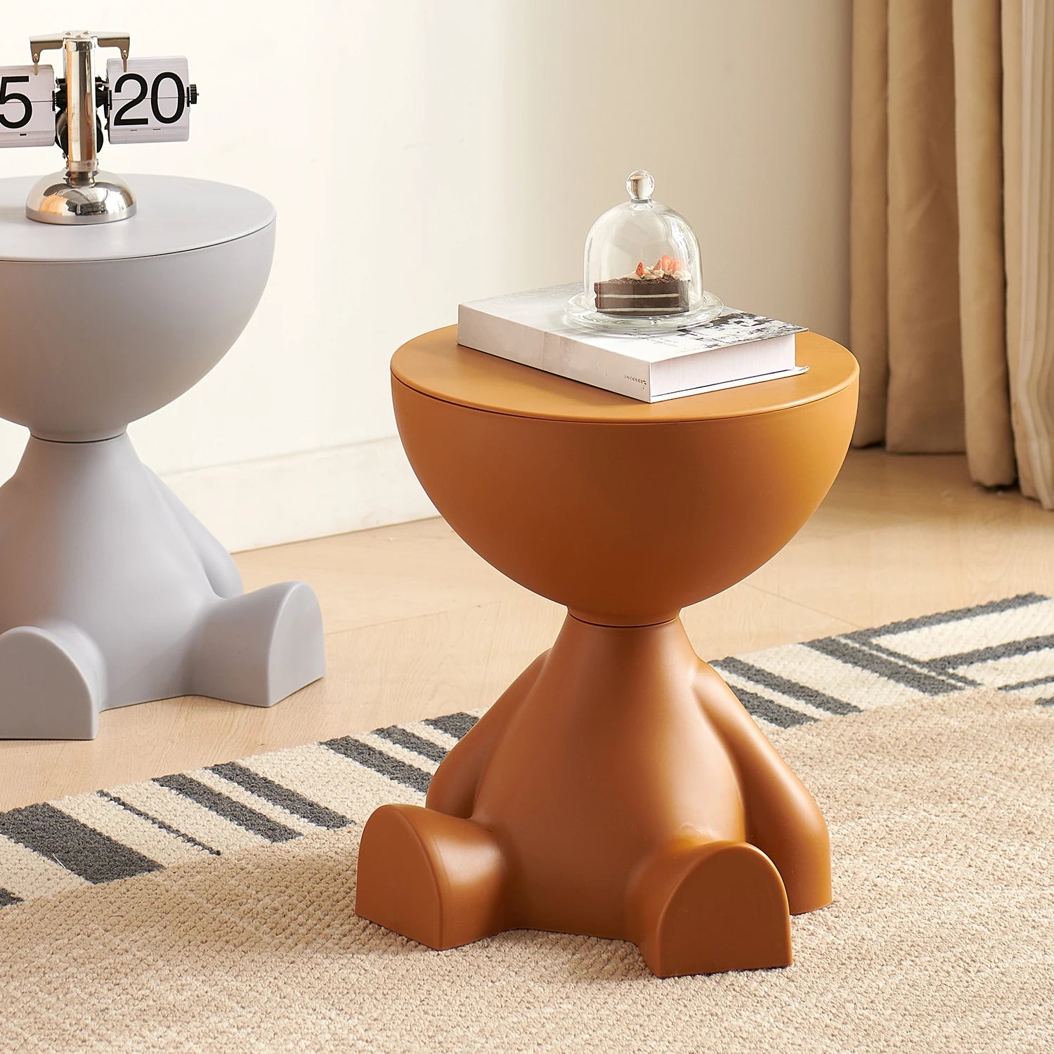 Small Round Multi-Use Coffee Table with Lift Off Top.